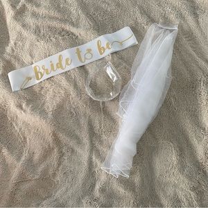 xo fetti Bride To Be Sash, Veil, and Tiara